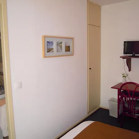 Beausejour Hotel
